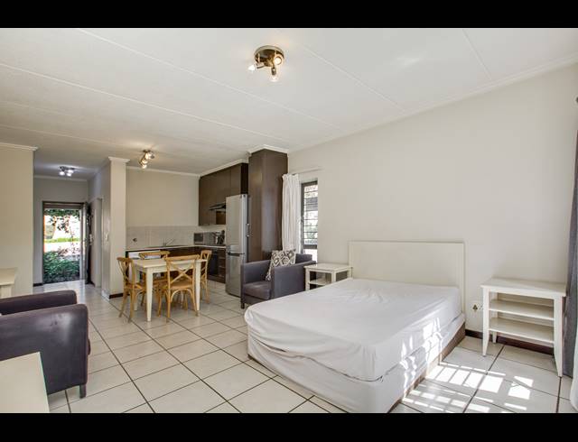 0.5 BEDROOM APARTMENT FOR SALE IN PAULSHOF